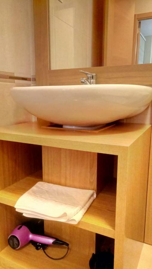 Apartamentos Loncho Finisterre Eksteriør bilde
